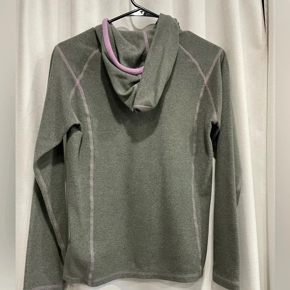 The North Face Girls Large 14-16 Sweatshirt Hoodie Fleece Grey Purple Full Zip - Picture 5 of 5